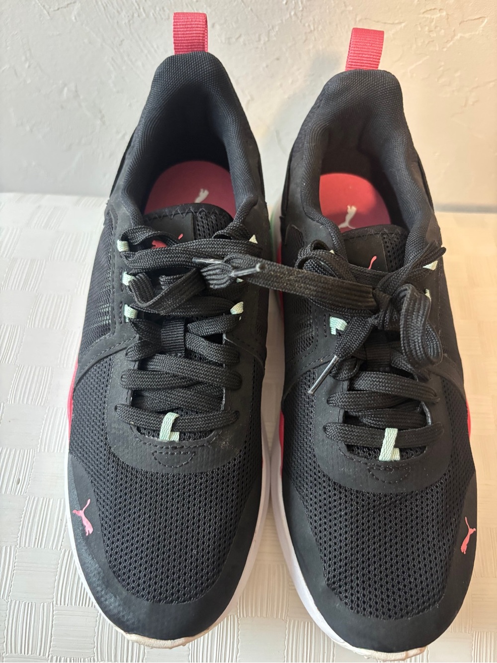Puma Women's Pacer Net cage size 7.5 US women’s
